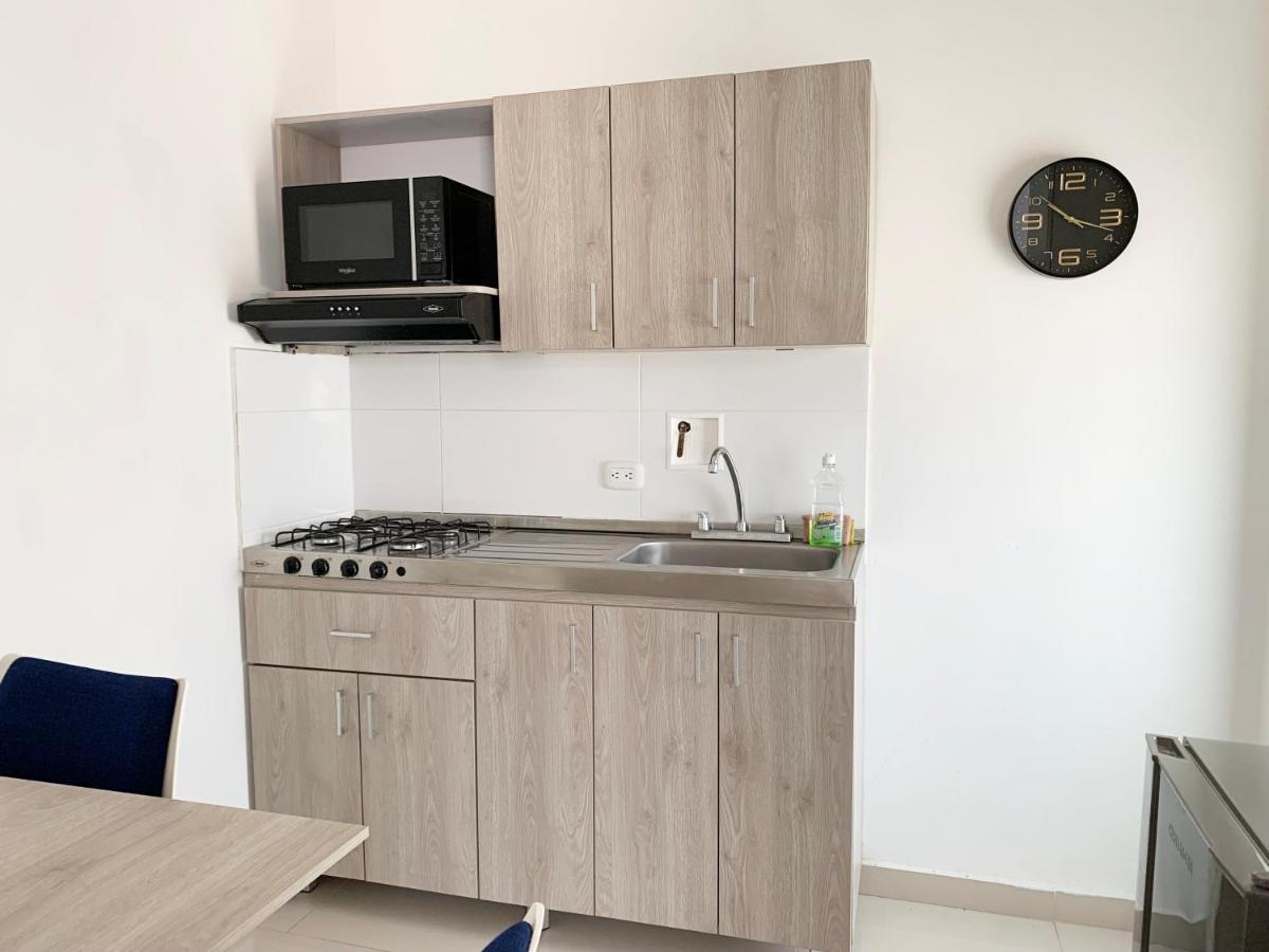 New Studio Apartment For Two ميديلين المظهر الخارجي الصورة